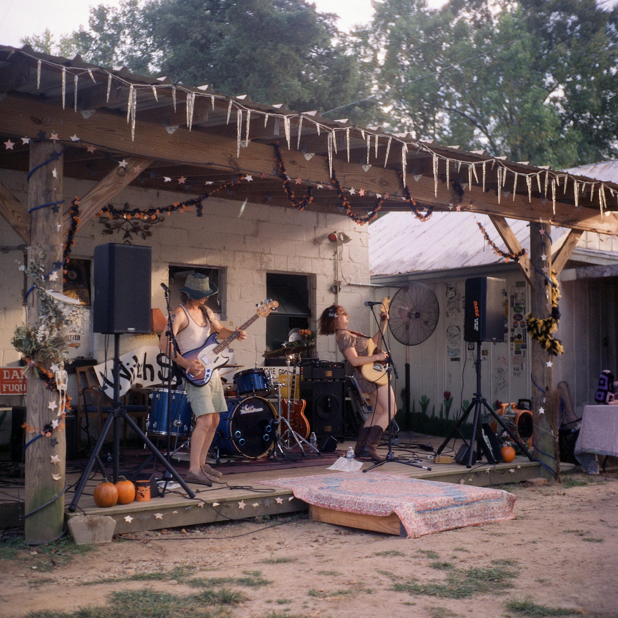 Kate Bopp and the Ghost Rattle at WitchStock